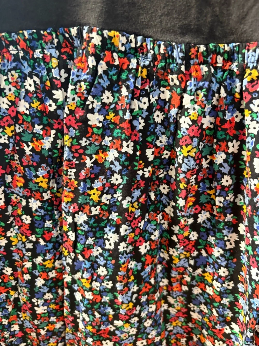 Gap Kids Multi-Colored Floral and Black Dress Size 6/7